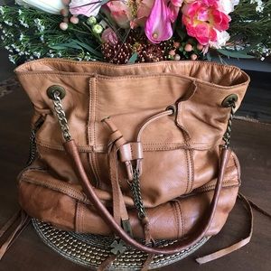 Lucky 🍀 brand, camel colored, soft leather purse